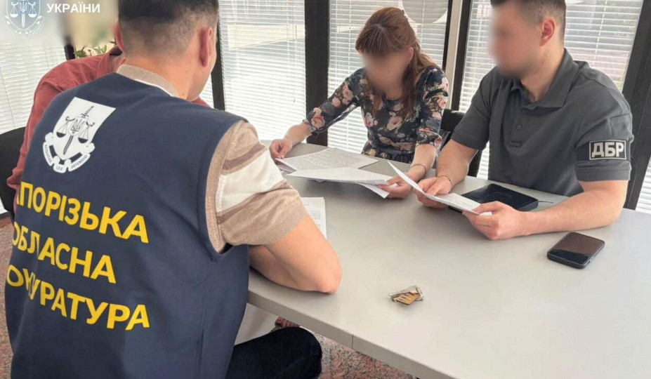 В Запорожье будут судить адвоката и правоохранителя, которые присваивали квартиры умерших