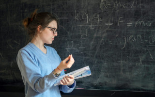 Педагогам хотят изменить периодичность прохождения сертификации и увеличить срок действия сертификата