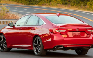 Несподіване гальмування на ходу: Honda звинувачують у небезпечному дефекті авто