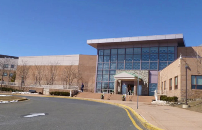 Суд присудил $1 миллион врачу, уволенному за разоблачение злоупотреблений в больнице