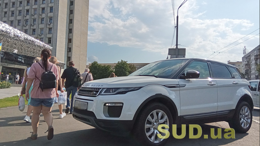 Ввезення авто з-за кордону: перша реєстрація — на особу, яка його розмитнила