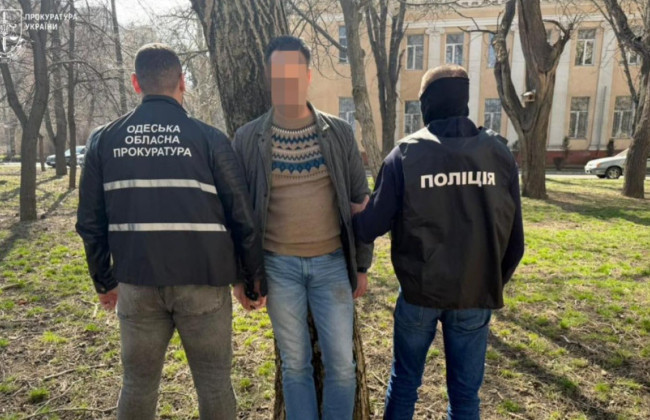 В Одесі посадовець НААН організував схему незаконної відстрочки від мобілізації