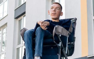 Руслан Кравченко повідомив, що Назарію Гусакову змінили підозру у справі псевдозбору на СМА та вирішується питання про запобіжний захід