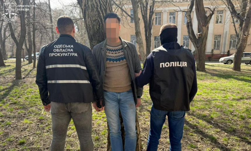 В Одессе чиновник НААН организовал схему незаконной отсрочки от мобилизации