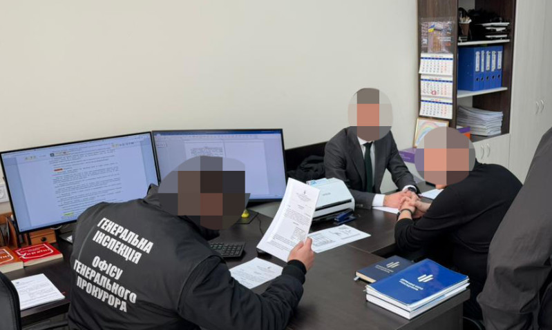 На Закарпатье судью подозревают в доплатах за «фейковую» ученую степень