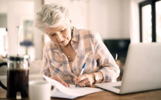 Перерахунок пенсій у 2026 році: що важливо знати працюючим пенсіонерам