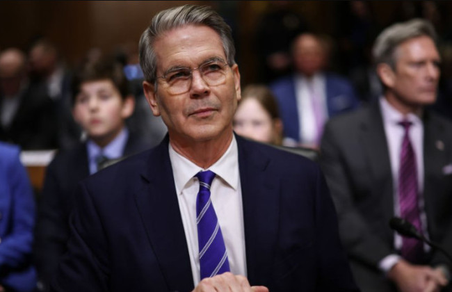 Скотт Бессент: США готують «небувалий рівень безпеки» для танкерів в Ормузькій протоці