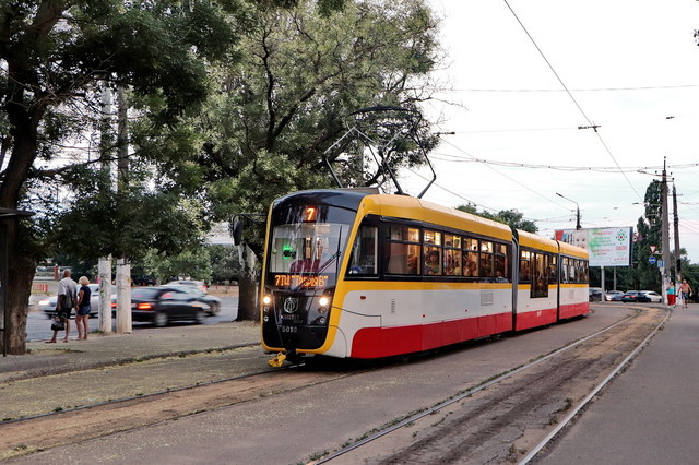 В Одессе возобновляют работу электротранспорта после остановки с декабря