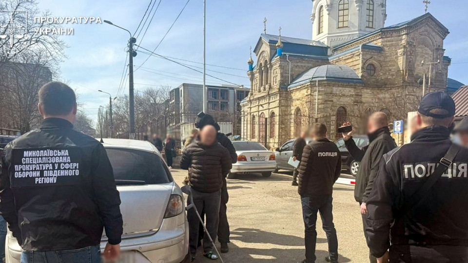 В Николаеве задержали военнослужащего ТЦК, который за 22 тысячи гривен обещал «снять с розыска»