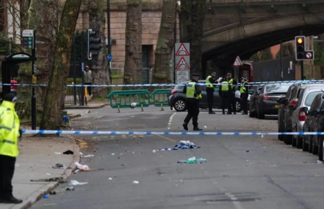 В Великобритании автомобиль врезался в толпу людей – 7 пострадавших