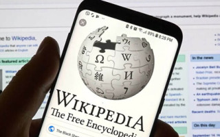 Википедия блокирует ИИ — новые правила для редакторов