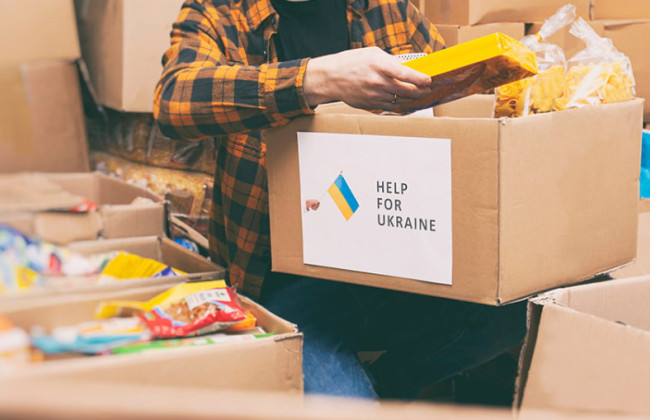 Іноземних волонтерів під час війни звільнили від вимоги довгострокової візи для посвідки