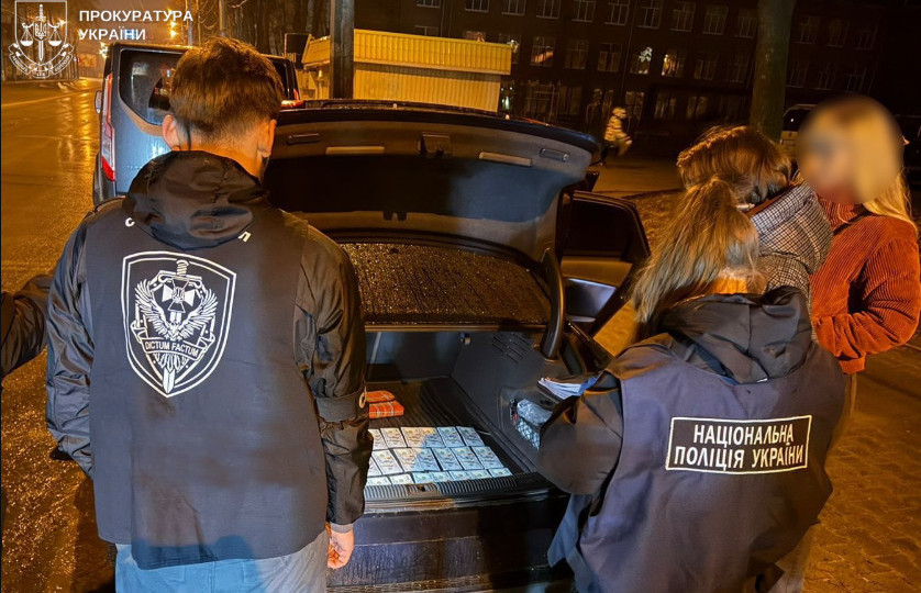 В Сумах разоблачили адвоката, которая за $7000 обещала оформить уклонисту отсрочку от мобилизации