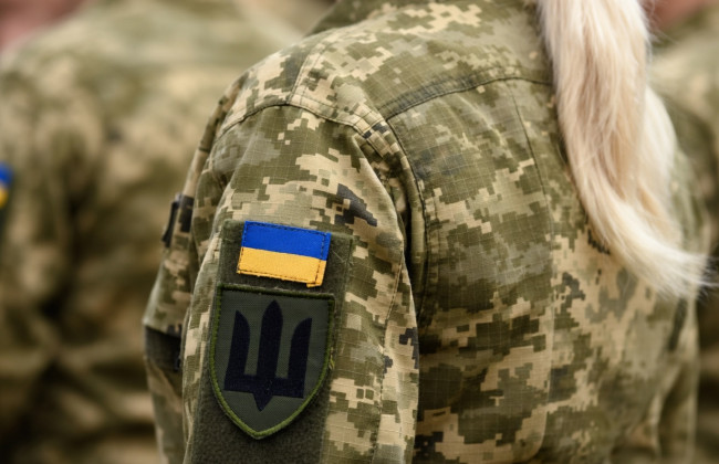 Помилки у Резерв + та штрафи у 17 тисяч: у Раді зареєстрували проєкт про автоматичне виключення жінок із військового обліку