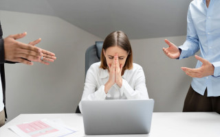 Моббинг на работе: что это такое и как защитить свои права