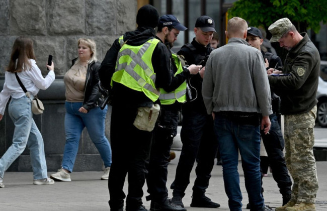 Работников ТЦК предлагают штрафовать за «бусификацию» и ошибки в реестре военнообязанных