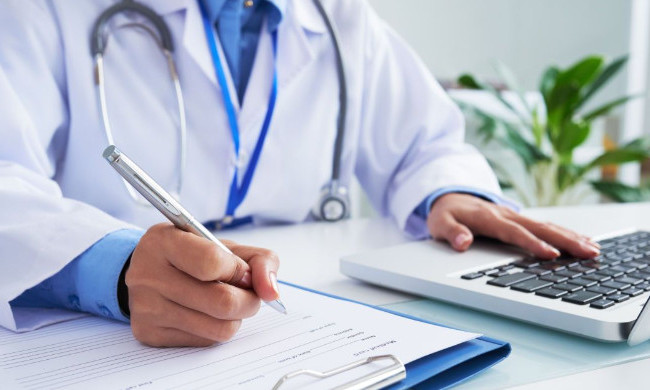 С 1 апреля изменились правила выдачи и проверки больничных