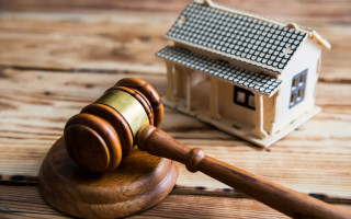 Под Киевом дом экс-игрока сборной «переписали» по поддельной доверенности — будут судить военнослужащего