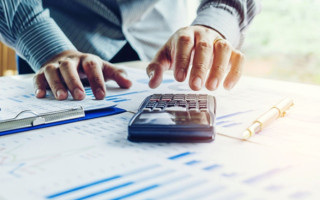 Проиндексированные с 1 марта страховые выплаты будут выплачиваться с апреля — ПФ