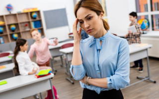 Булінг проти вчителів: скільки освітян мовчить та чому