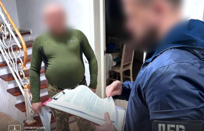 На Львівщині судитимуть посадовця військової частини, який залучав підлеглих до приватних робіт