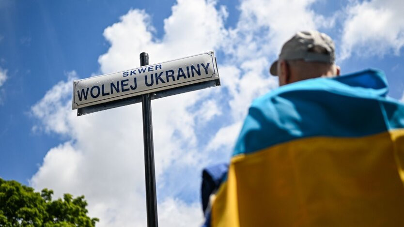 Польша изменила правила для украинцев – что такое CUKR и как получить новый статус