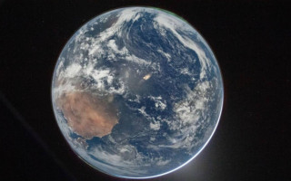 NASA опубликовало первые фото Земли с миссии Artemis II