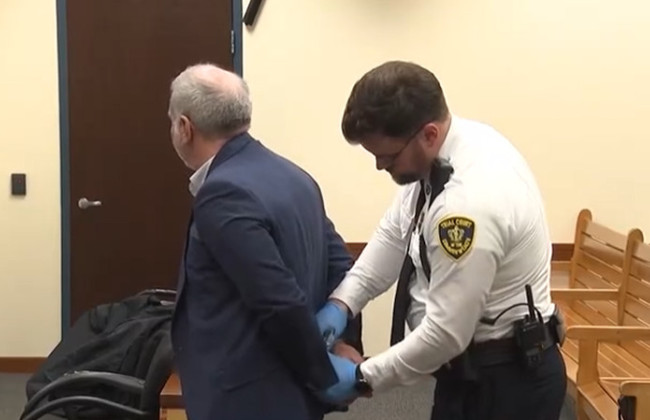 В США адвокат присвоил более 680 тысяч долларов клиентов