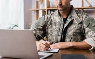 Возврат на работу после военной службы: порядок и гарантии по закону
