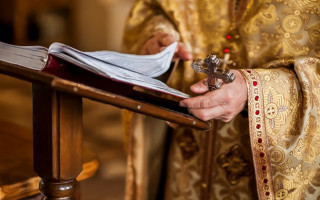 Священнослужителі за кордоном отримали право на бронювання — Держетнополітики