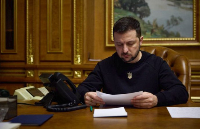 Володимир Зеленський запровадив санкції проти виробників зброї РФ і учасників будівництва Керченського мосту