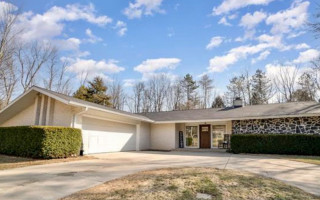 В США семья потеряла дом за $194 400 из-за налогового долга в $2 242