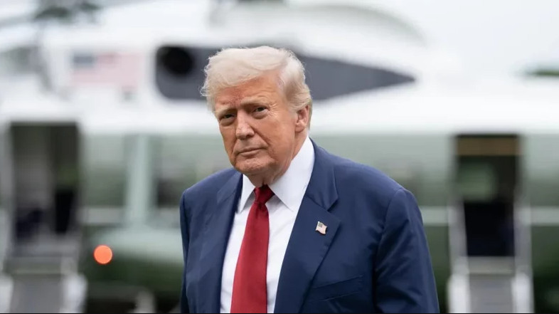 Дональд  Трамп установил Ирану дедлайн для открытия Ормузкого пролива