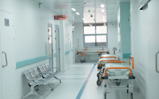 В Івано-Франківську двоє дітей потрапили в реанімацію через отруєння невідомими речовинами