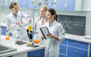 Вчені за кордоном стануть науковими амбасадорами України та просуватимуть її у світі