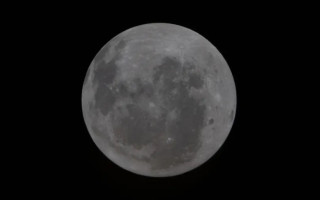 Місяць, який ми бачимо, зовсім не той Місяць, який ви бачите із Землі, — екіпаж місії NASA Artemis II