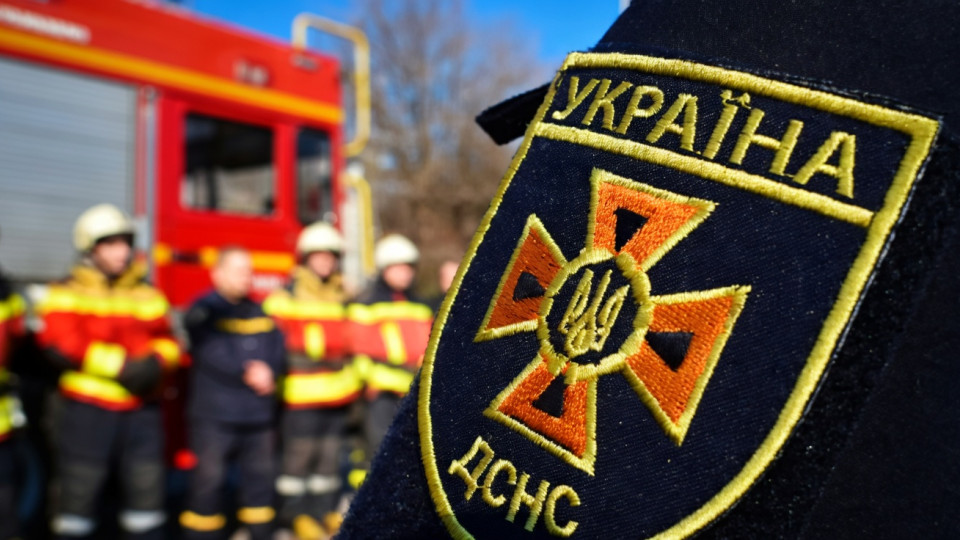 После увольнения выплаты задержали почти на год: суд определил, сколько должен получить бывший работник ГСЧС