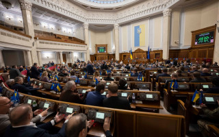 Борьба законопроектов в Раде: парламент предлагает новые компромиссы по платформам, SEPA и военному сбору