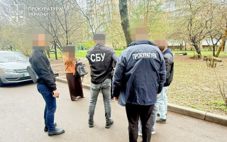 На Волині викрили медпрацівницю, яка за 4000 доларів «вирішувала питання» групи інвалідності