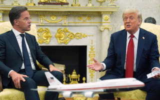 Дональд Трамп обсудит с Марком Рютте возможный выход США из НАТО