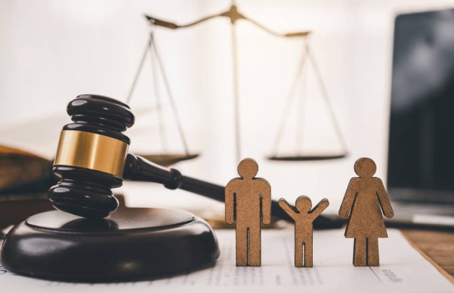 Апеляційний суд застосував попередження як альтернативу позбавленню батьківських прав: деталі справи