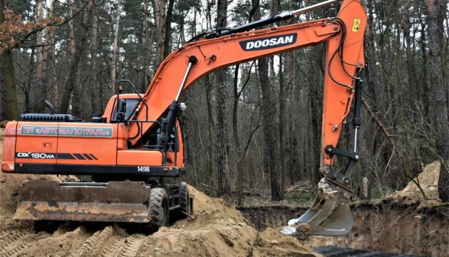 В Сумской области суд взыскал более 530 тысяч грн с подрядчика за несвоевременное использование аванса на строительство фортификаций