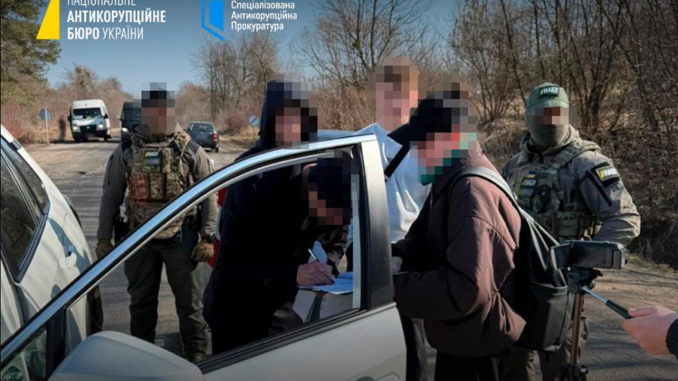 ВРП відсторонила суддю з Луганщини Івана Посохова, якого викрили на підбурюванні адвоката до хабаря