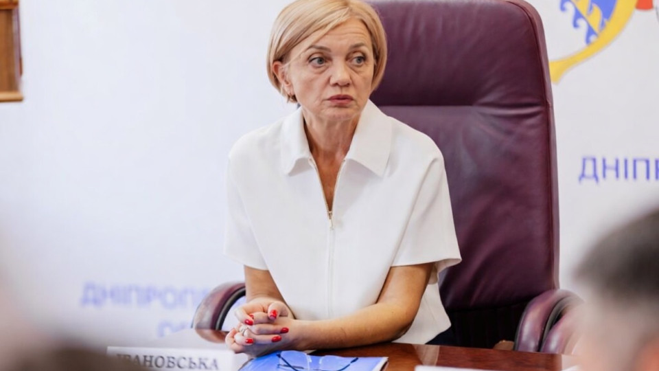 Закон не запрещает русскоязычные торговые марки на вывесках — языковой омбудсмен Ивановская