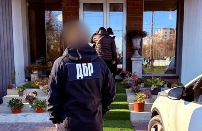 Приховане майно на 30 мільйонів – судитимуть екскерівника міграційної служби Хмельниччини Олега Панькова