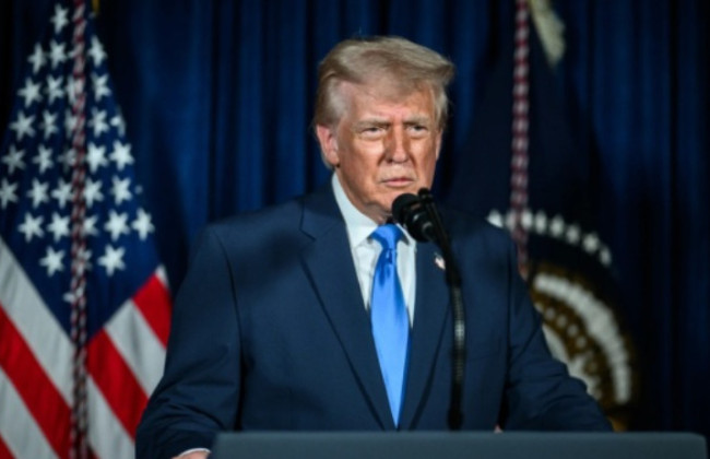 Дональд Трамп вимагає від Ірану не стягувати плату з танкерів за проходження Ормузькою протокою