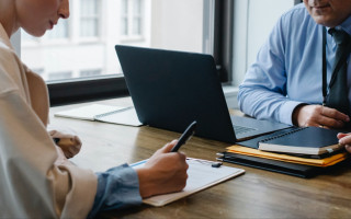 Кожен сьомий ФОП має найманих працівників – скільки українців вони забезпечують роботою