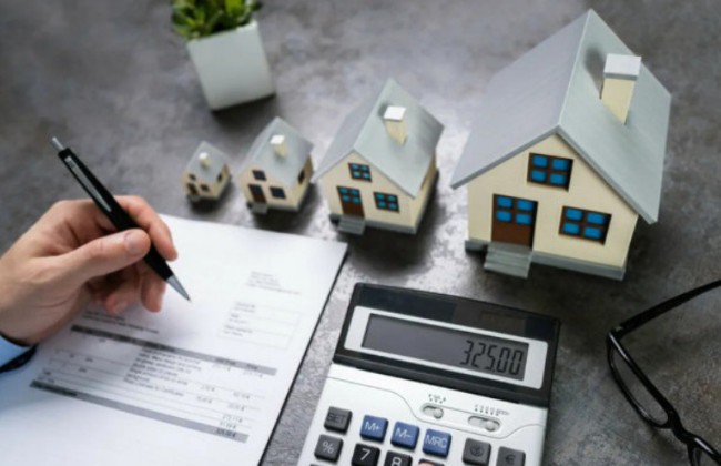 Чи може особа, яка перебуває за кордоном, отримувати субсидію в Україні — відповідь ПФ