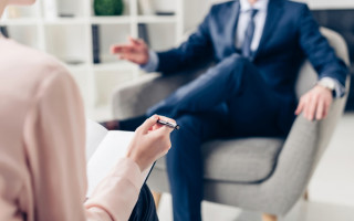 Возраст, дети, вера — какие вопросы нельзя задавать кандидатам во время собеседования