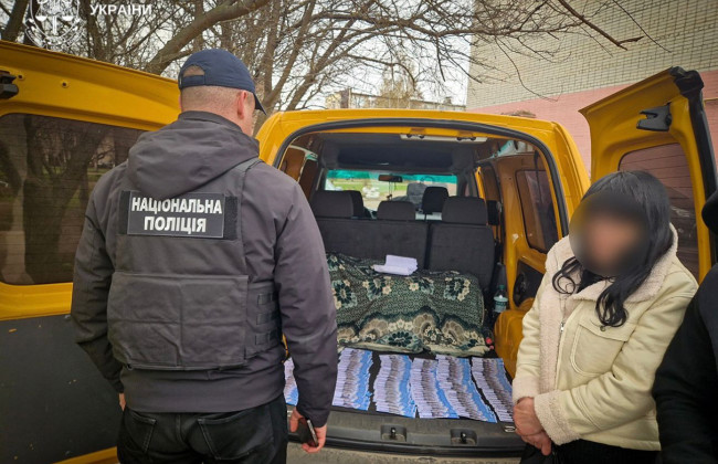 В Сумской области женщина продавала уклоняющимся от военной службы «многодетное отцовство» за 200 тысяч гривен